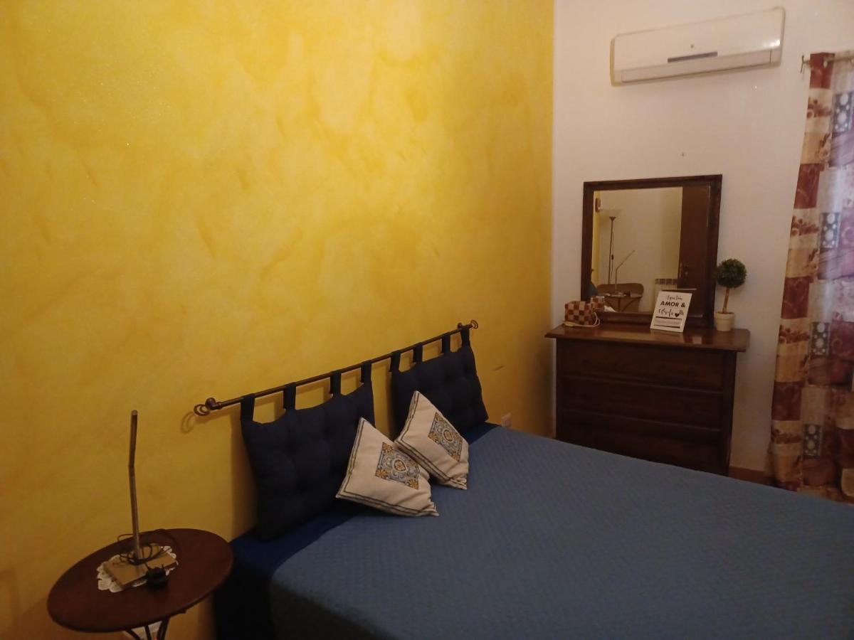 Nostra Casa Rooms Палермо Номер фото